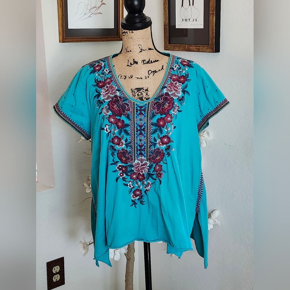 Johnny Was Embroidered Turquoise Floral Top Sz XL
